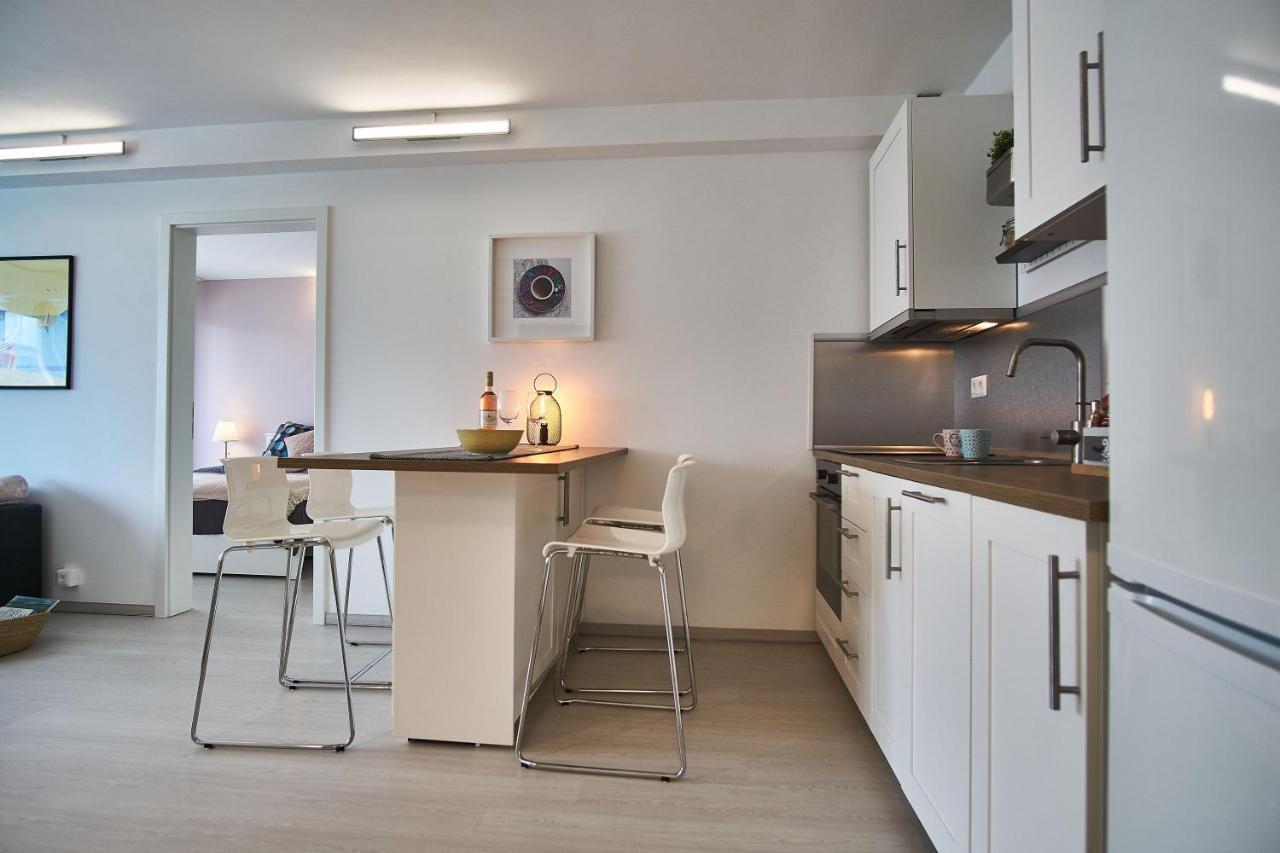 Catamaran Apartments - Hostaid Siófok Exteriör bild